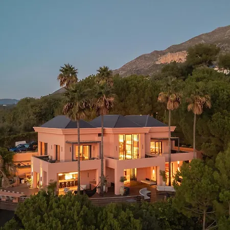 Casa Nayade Istan